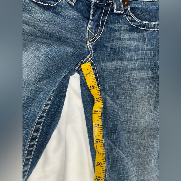 Gently use true religion women’s or girls pants size 25 - Picture 11 of 12